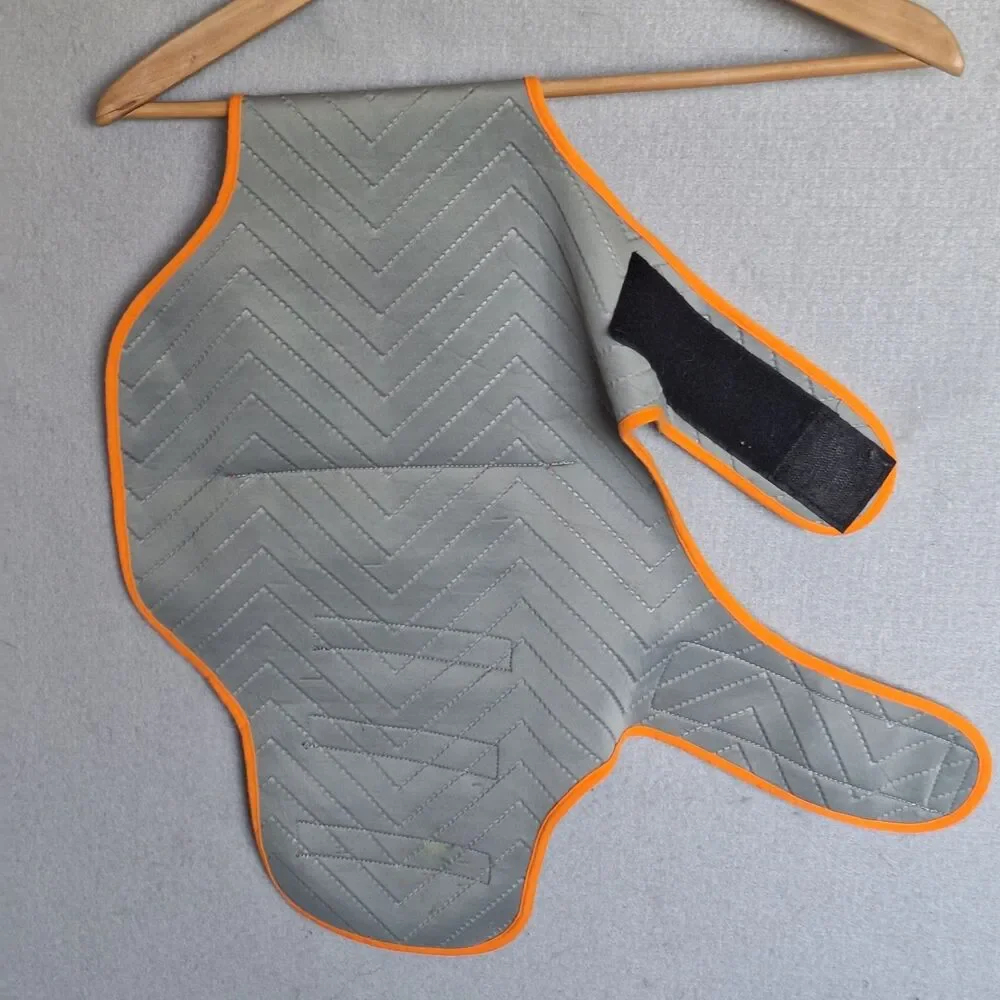 ThunderShirt Sport Dog Anxiety Jacket Small 15-25lb Gray Calming Vest Thunder
